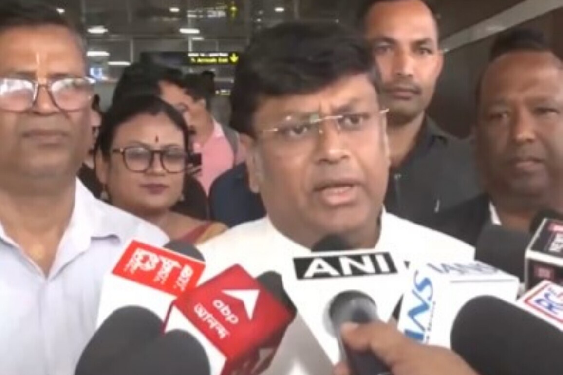 'Practising from now on': Sukanta Majumdar takes jibe at Mamata Banerjee's dharna politics, calls for removal of non-citizens from WB voter list