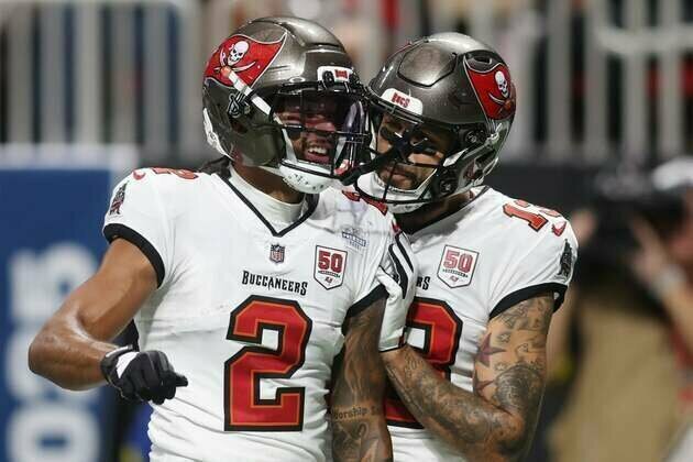 Bucs WRs Mike Evans, Emeka Egbuka active at Detroit