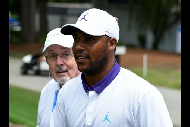 Varner, Hoge, Sloan card 62s for Wyndham lead