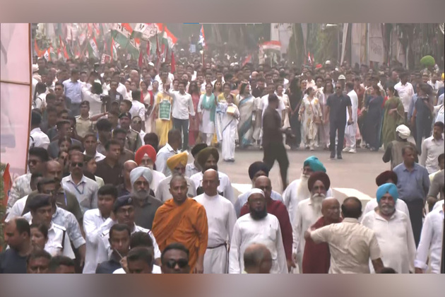 West Bengal: CM Mamata Banerjee leads TMC's mega rally against SIR