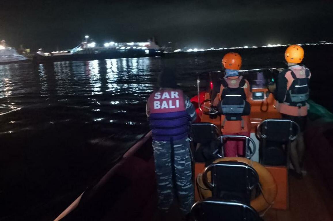 Indonesia conducts search, rescue after ferry sinks in Bali Strait