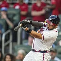 Braves blast three home runs in victory over Marlins