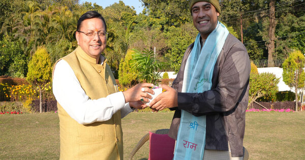 Singer Jubin Nautiyal meets Uttarakhand CM Pushkar Singh Dhami