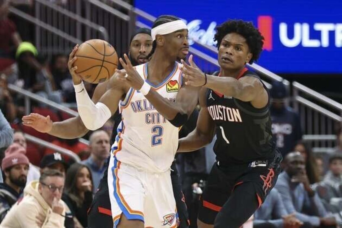 Strong fourth quarter propels Thunder past Rockets