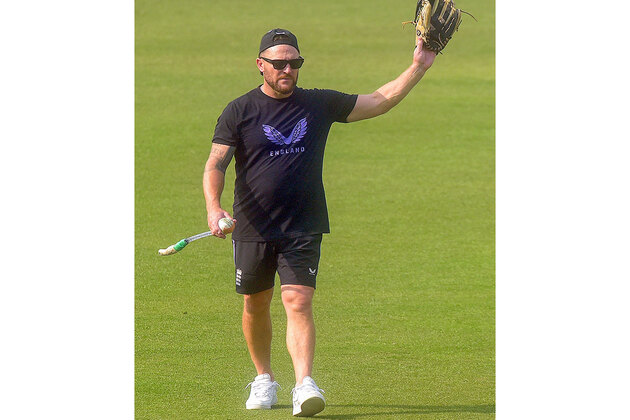 Brendon McCullum: England needs to adapt to busy schedule