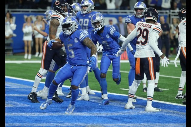 NFL roundup: Lions storm back in fourth, stun Bears