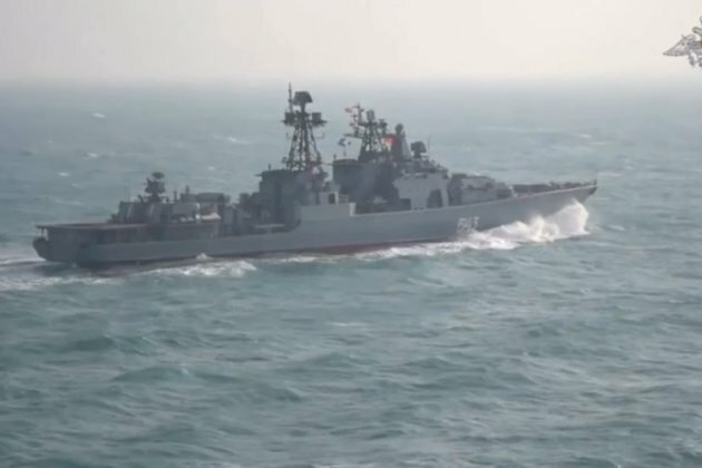 Navies of China and Russia engage in joint maneuvers
