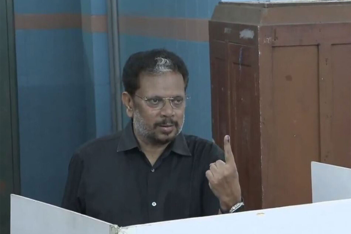 "Primary duty of every citizen to vote": Puducherry Lt Governor K Kailashnathan after casting vote