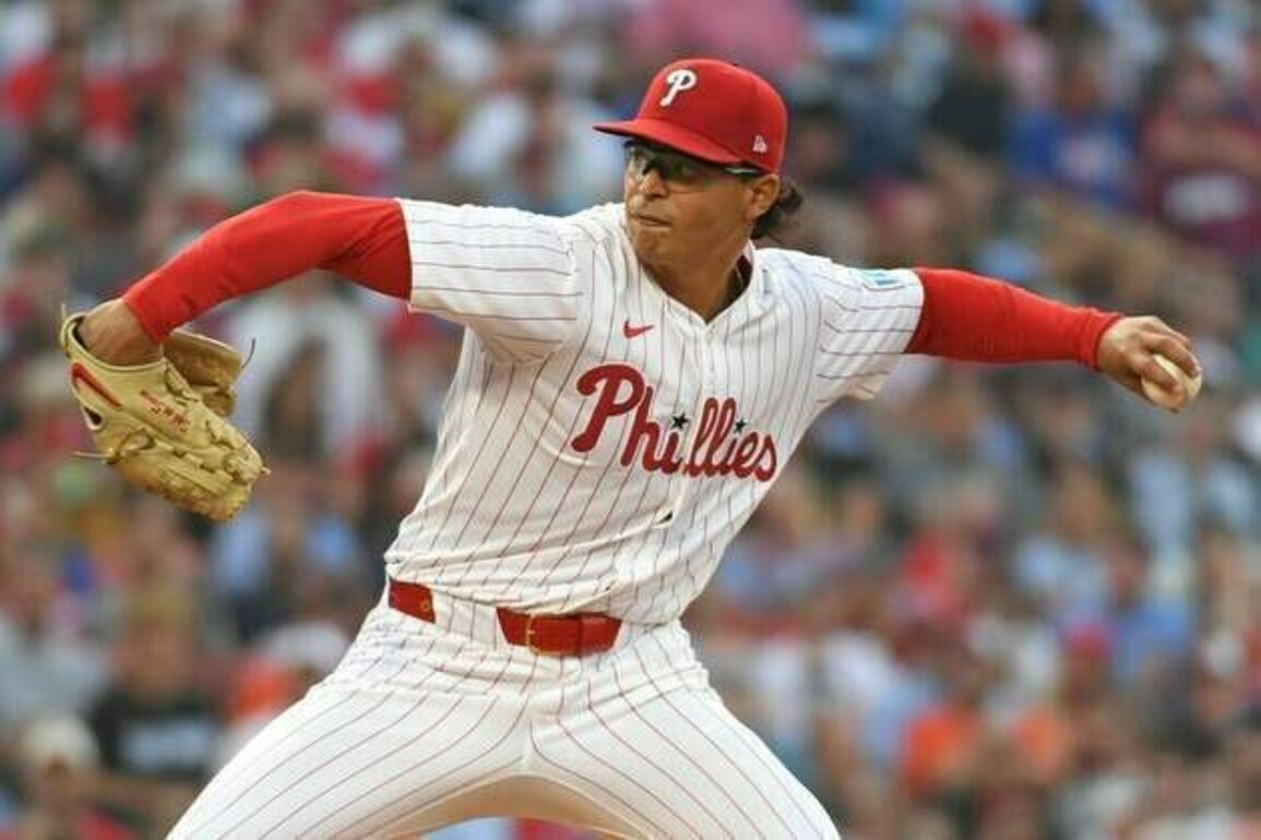 Kyle Schwarber goes deep twice as Phillies rout Orioles