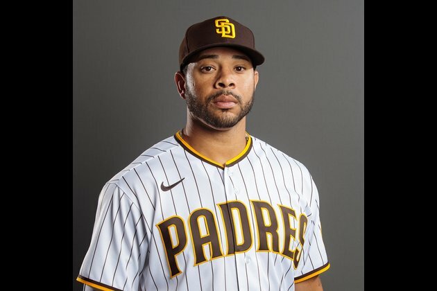 Padres OF Pham tests positive for COVID-19