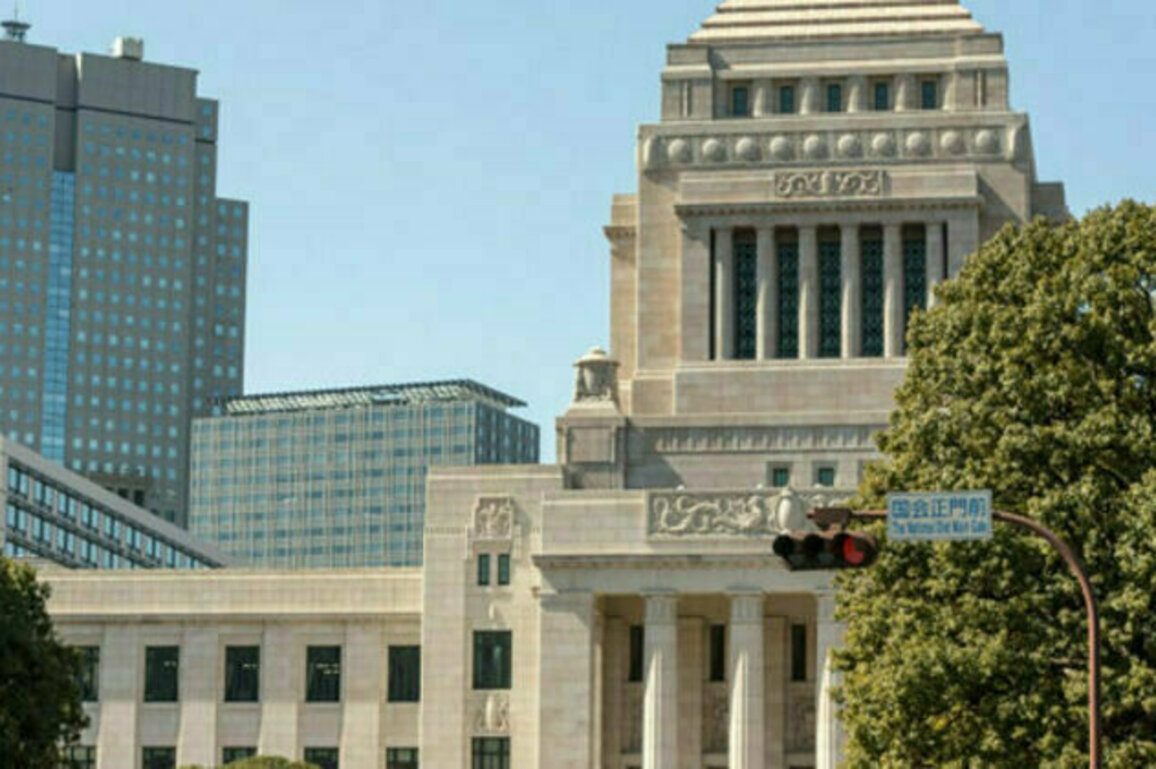 Japan considers lifting sanctions on Syria