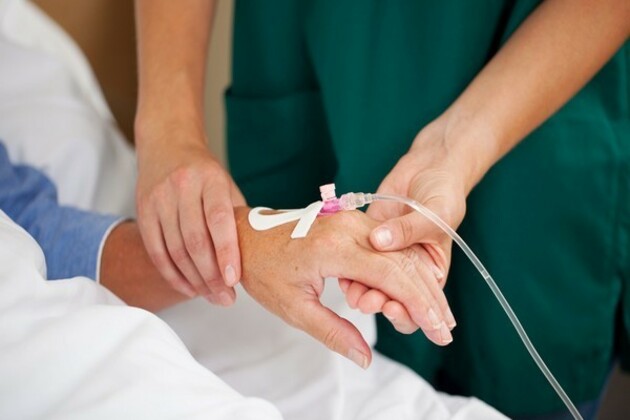 Pakistan: Young doctors in Punjab shut operation theatres of govt hospitals