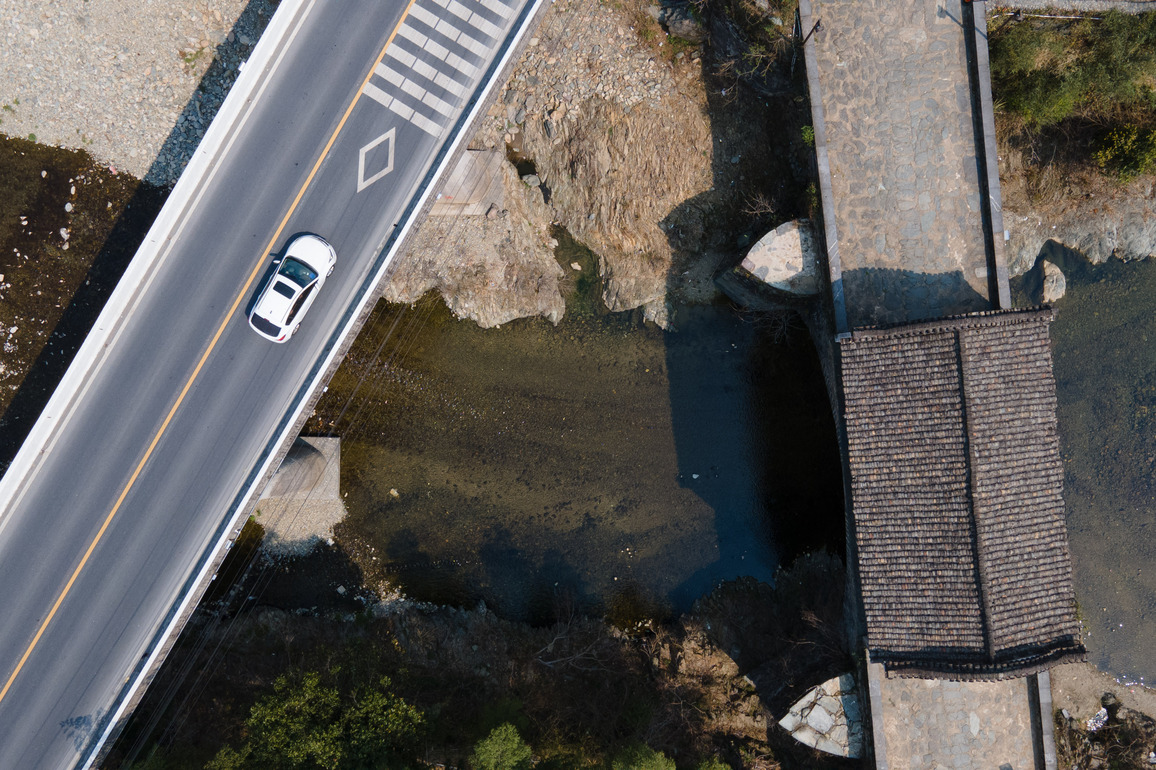 (AmazingAnhui)CHINA-ANHUI-HUANGSHAN-ROOFED BRIDGES (CN)