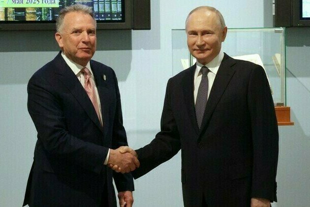 White House explains purpose of envoys Russia visit