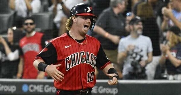 Young White Sox showing no fear of champion Dodgers