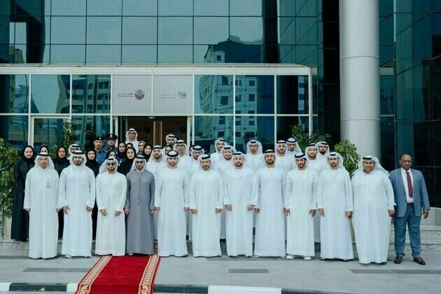 Mansoor bin Mohammed reviews Dubai Customs' strategic development initiatives