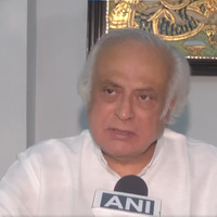 Foreign firms are gradually being allowed to acquire Indian banks: cong