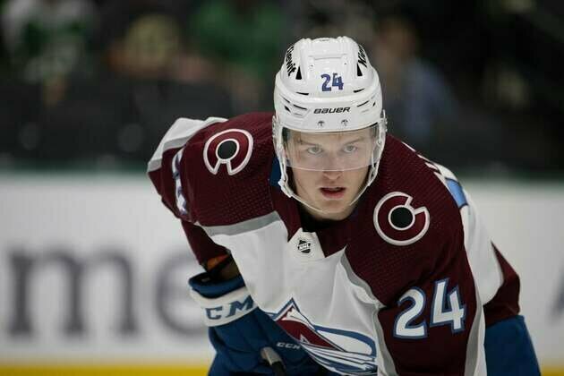 Wild acquire F Oskar Olausson in trade, send D Kyle Masters to Sharks
