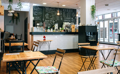 Where to find the 'free lunches' in fixed income