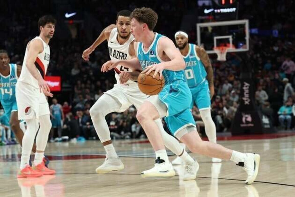 Hornets storm back from 19 down to defeat Trail Blazers