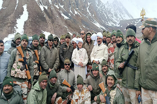 Union Minister JP Nadda visits Adi-Kailash in Pithoragarh