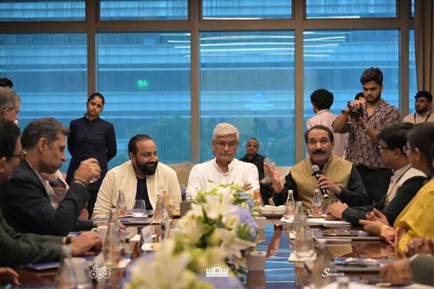 Union Minister Gajendra Singh Shekhawat Engages With Live-Event Leaders at WOW Awards Asia 2026 as India's Experience Economy Takes Centre Stage