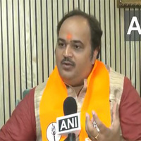 "Why are we silent?": Shiv Sena (UBT) Anand Dubey on Trump's 25 pc tariffs on India