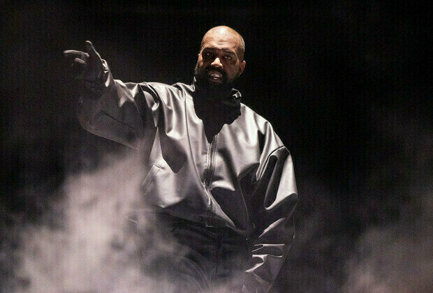 Kanye West again declares himself a Nazi