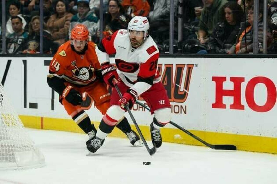 Seth Jarvis' 3-point night helps Hurricanes beat Ducks, remain unbeaten