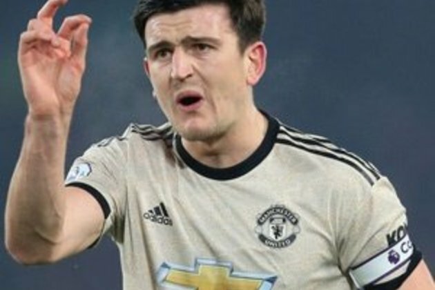Maguire fails to measure up as Van Dijk leads Liverpool title charge