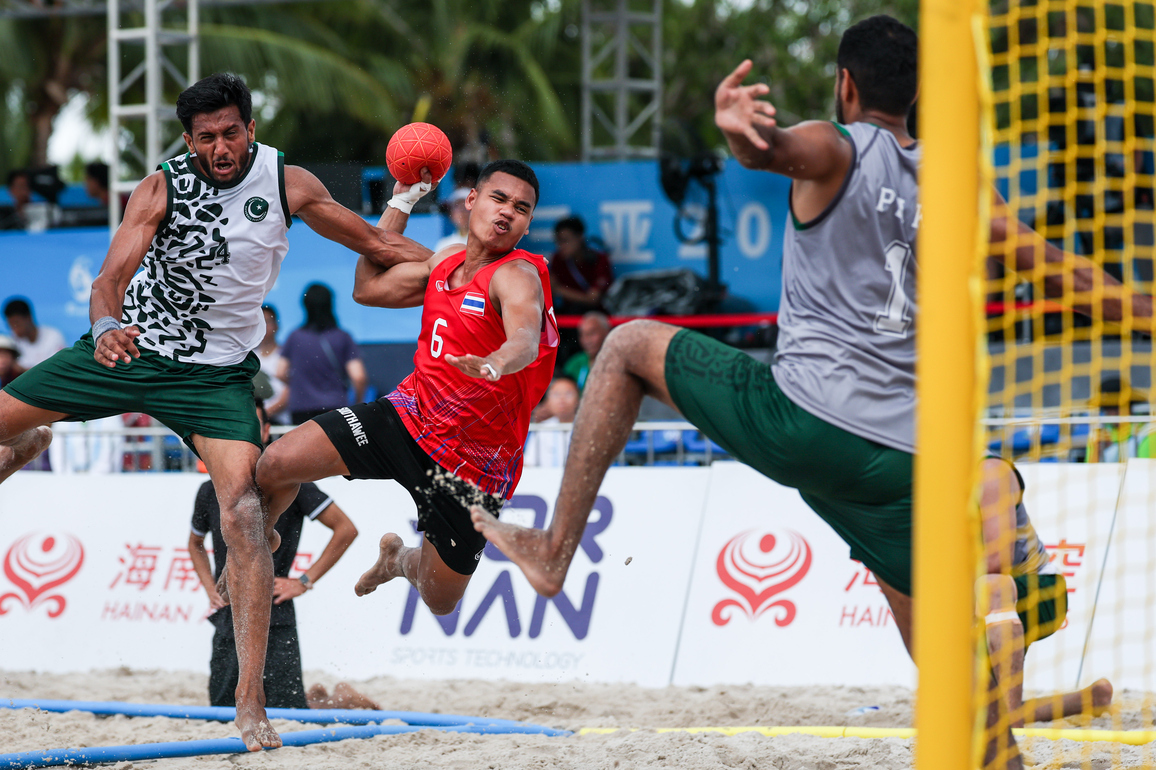(SP)CHINA-HAINAN-SANYA-ASIAN BEACH GAMES-BEACH HANDBALL-MEN'S PRELIMINARY ROUND-GROUP B (CN)