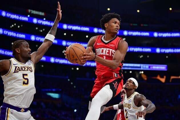 Rockets return home off morale-boosting win to face Cavaliers