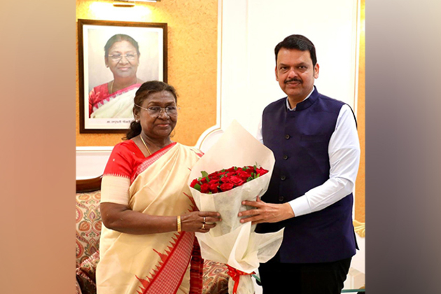 Maharashtra CM Devendra Fadnavis meets President Droupadi Murmu at Raj Bhavan