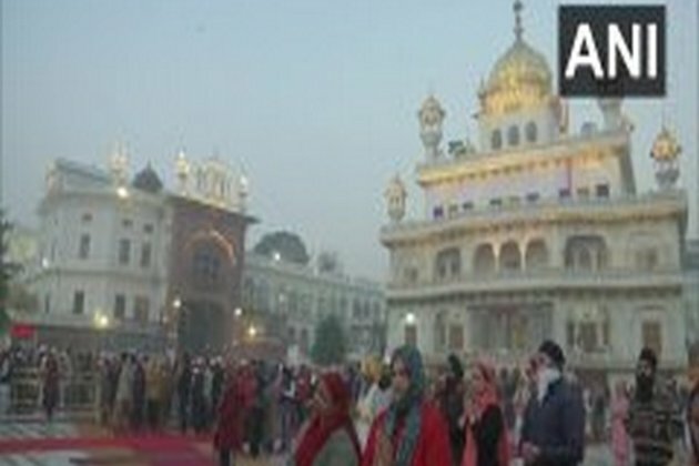 Devotees throng Golden Temple on Guru Nank Jayanti