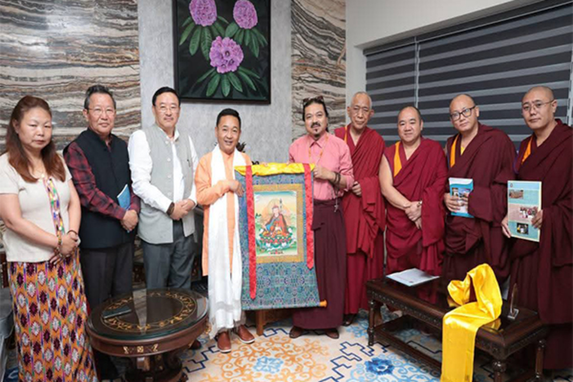 Sikkim CM meets delegation from Indian Himalayan Council of Nalanda Buddhist Tradition in Delhi