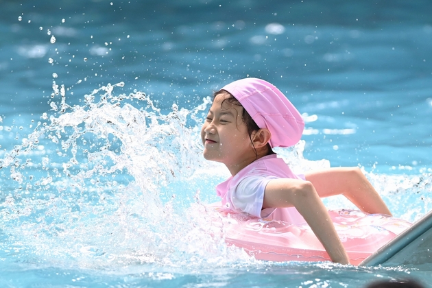 #CHINA-HIGH TEMPERATURE-SUMMER VACATION-COOLING ECONOMY (CN)