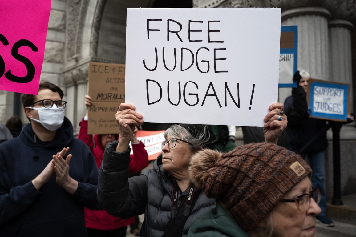 Hannah Dugan's arrest meant to scare, Wisconsin lawmaker says