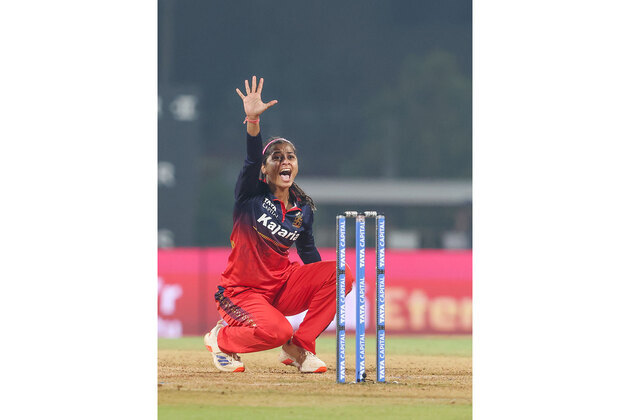 "She had gone through a lot for last couple months": Shreyanka Patil dedicates WPL title win to skipper Smriti Mandhana