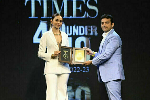 Bhargava Phytolab Director & Founder, Karan Bhargava felicitated at Times 40 Under 40