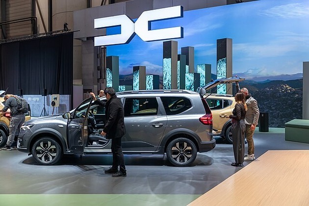 Renault’s Dacia bets on ultra-cheap EV amid Chinese competition
