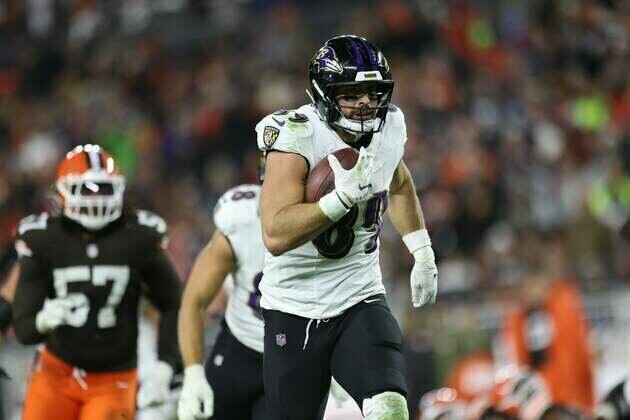 Browns' Shedeur Sanders debuts, but Mark Andrews rallies Ravens