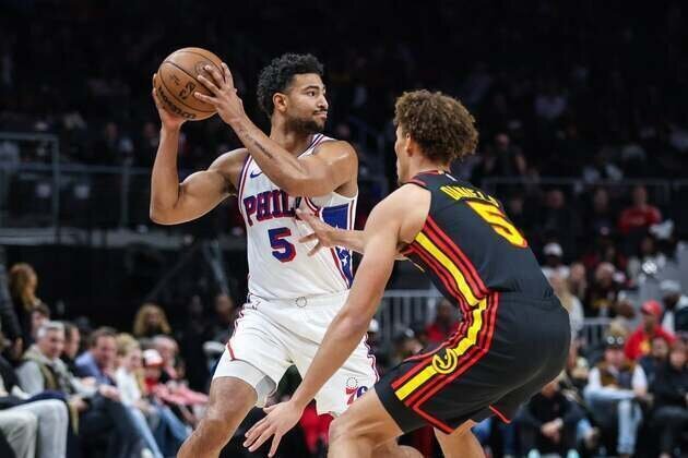 Hawks continue recent mastery of 76ers with 3-point win