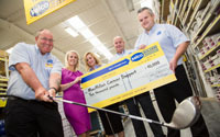 Selco 'putts' in a big effort for charity push