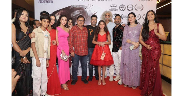 Rakesh Bedi & Makarand Deshpande Join Director Prasenjit Chakraborty at the Grand Trailer Launch of 'Chindi Pakad', Exploring the Unseen World of Ragpickers