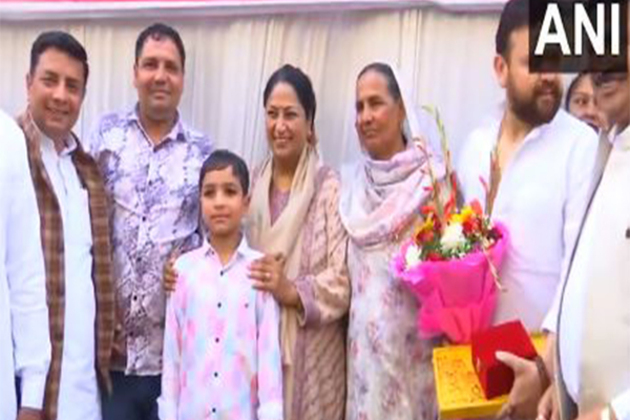 Delhi CM Rekha Gupta holds 'Jan Milan Samaroh' at her residence