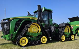 The Farmers Guardian podcast: Live from Cereals Event – taking a closer look at John Deere's 9RX 830 - the world's largest production tractor