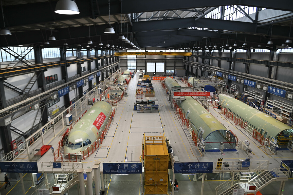 (EyesOnSci) CHINA-TIANJIN-AIRBUS-NARROW-BODY AIRCRAFT-FUSELAGE EQUIPPING (CN)