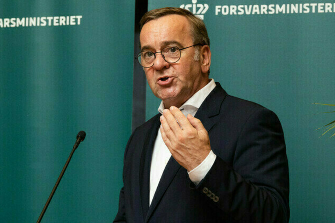 Germany announces deployment of warships to Arctic