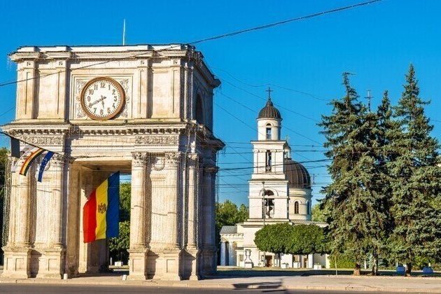 Russia summons Moldovan envoy over threats against diplomats