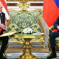 The King in Moscow: A historic visit turns symbolism into strategy